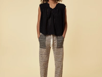 Top Broderie Black 34