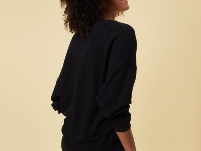 V-Neck Sweater Black 34