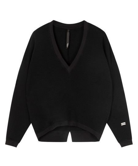 V-Neck Sweater Black 34