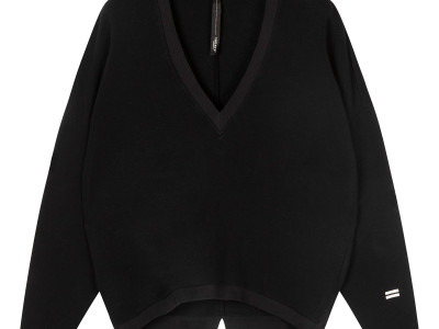 V-Neck Sweater Black 34