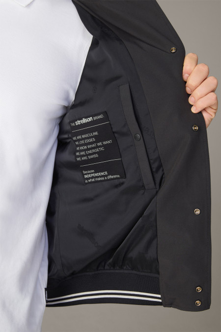 Outerwear jacket 46