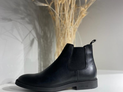 WG94 CHELSEA BOOTS Black 44