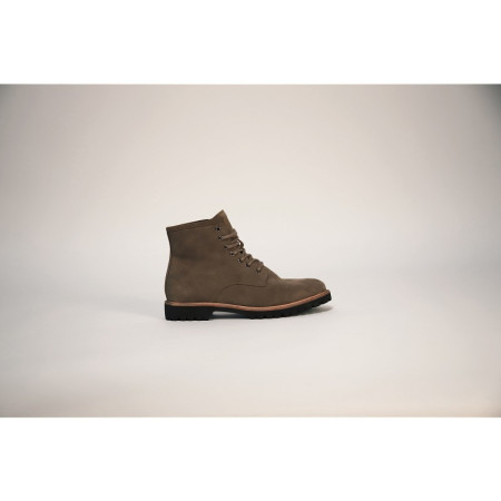 UG09 VETERSCHOENEN 45
