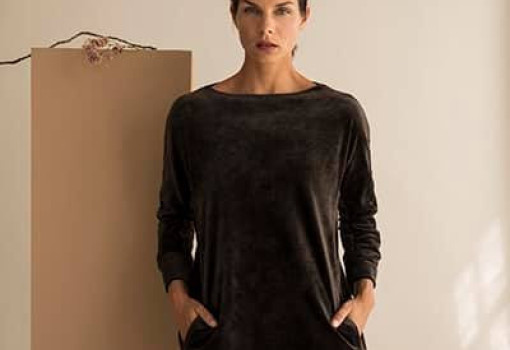 Woman by Earn